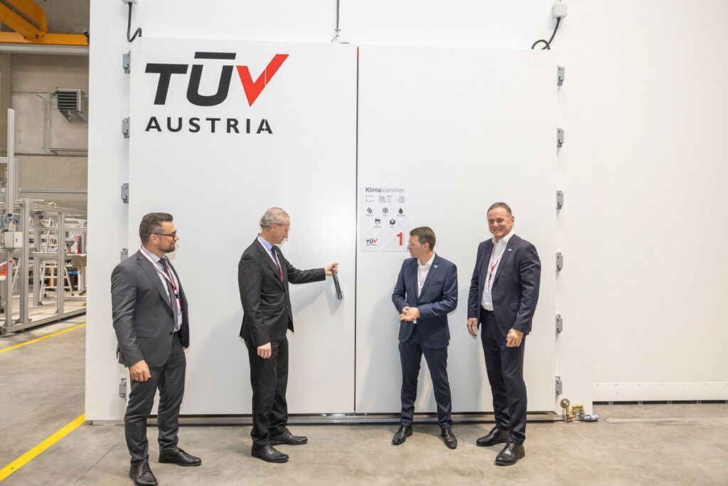 003 eroeffnung tuv austria umweltsimulationen 1200x800px